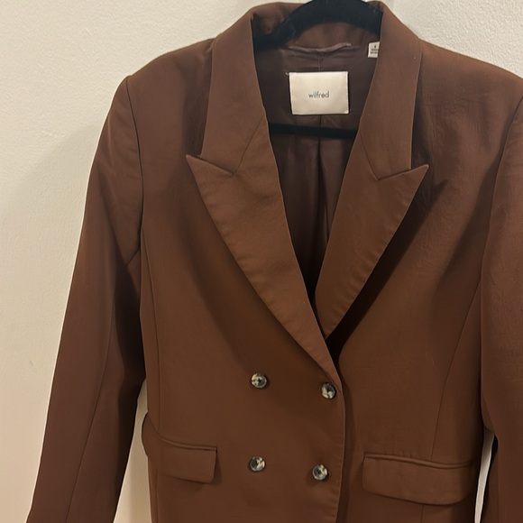 Aritzia Wilfred New generation blazer - Picture 3 of 7
